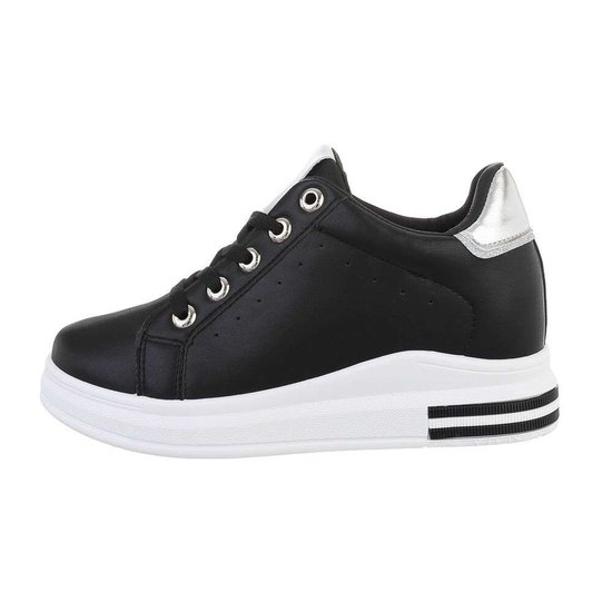 Casual zwart/zilveren hoge sneaker Glena.