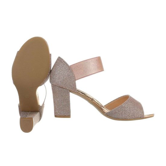 Champagne sandaal Brea.