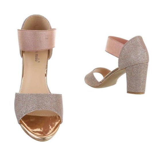 Champagne sandaal Brea.
