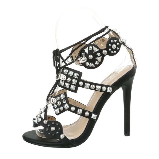 Miah sandales noires hauts talons. 