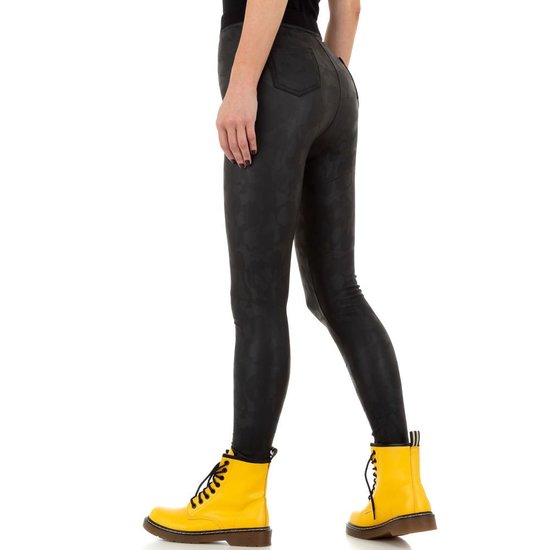 Fashion zwarte gevlekte legging.