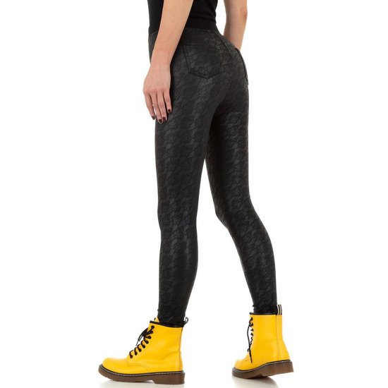 Fashion zwarte legging met motief.