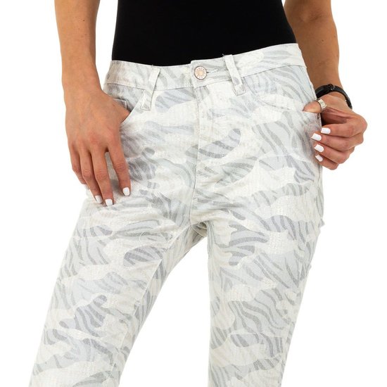 Trendy wit/zilveren camou jeans.