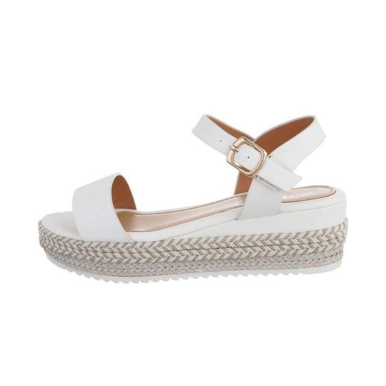 Witte sandaal met sleehak Sena.SOLD OUT - Sibelle Fashion