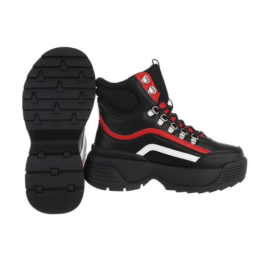 Hoge zwart rode sneaker/boot Nada.