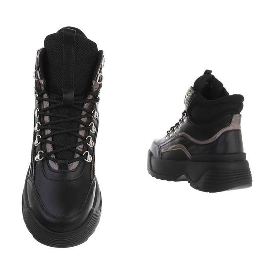 Hoge zwarte gunsmoke sneaker/boot Nada.