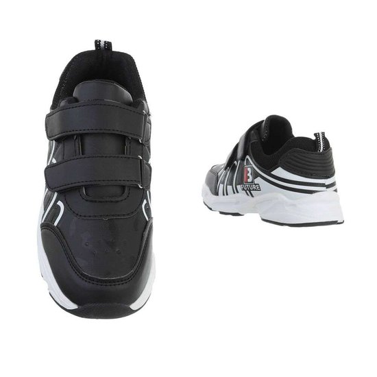 Trendy zwarte kinder sneaker Rik.SOLD OUT