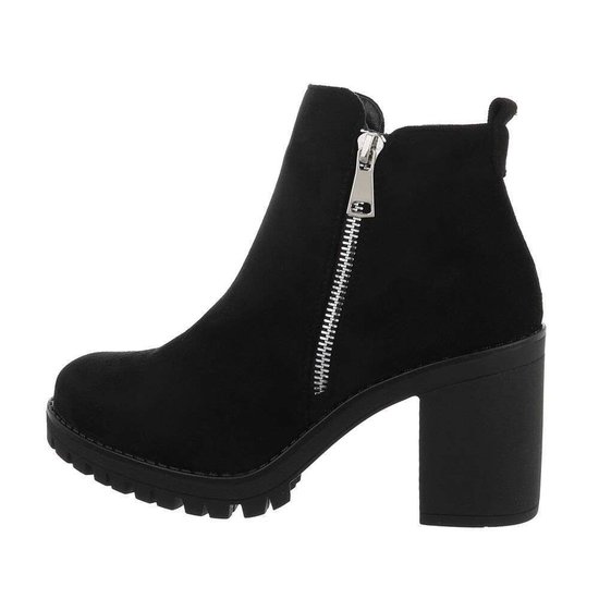 Bottines noires suède Shelly.SOLD OUT