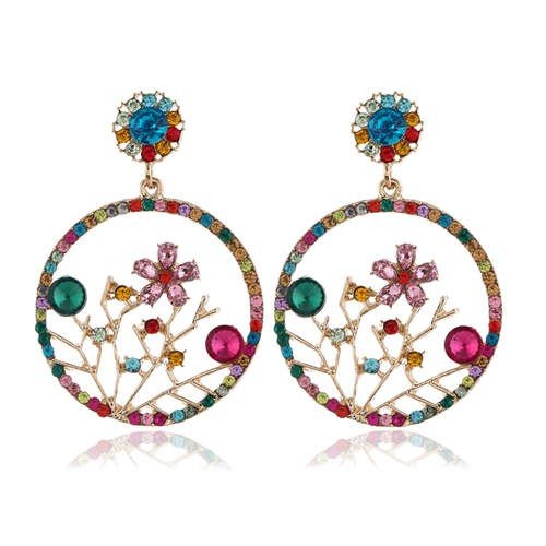 Multicoloured trendy oorbellen met rose bloem.