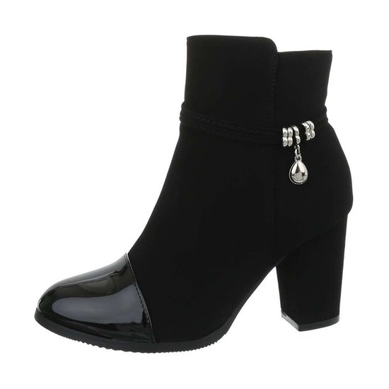 Bottines noires Yana.