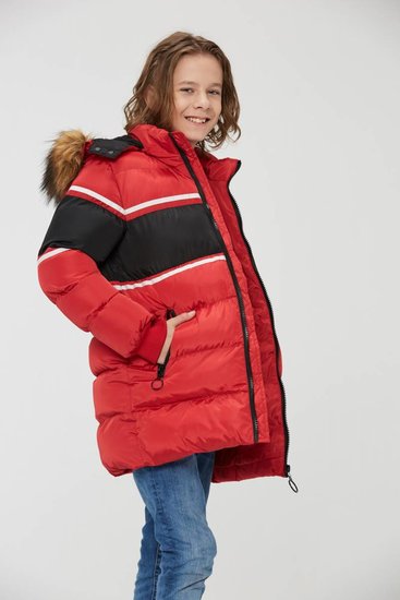 Trendy rode two-tone jongens winterjas.