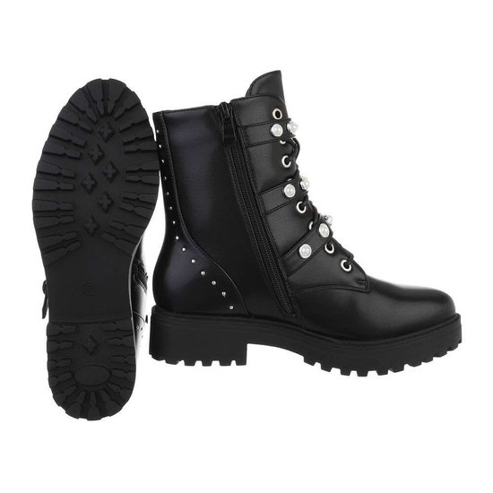 Stoere zwarte boot Meya.