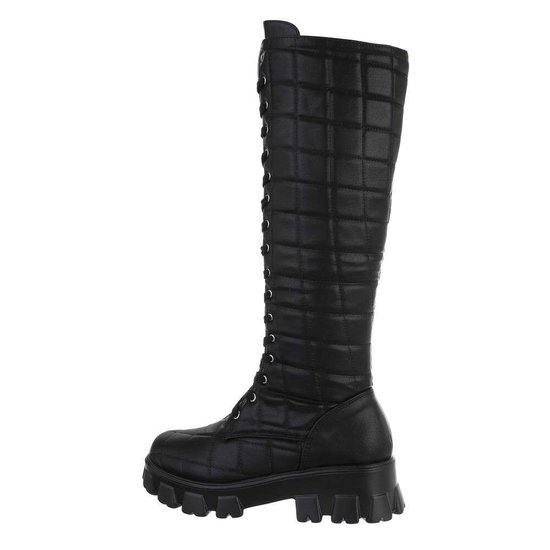Hoge zwarte boot Regina.