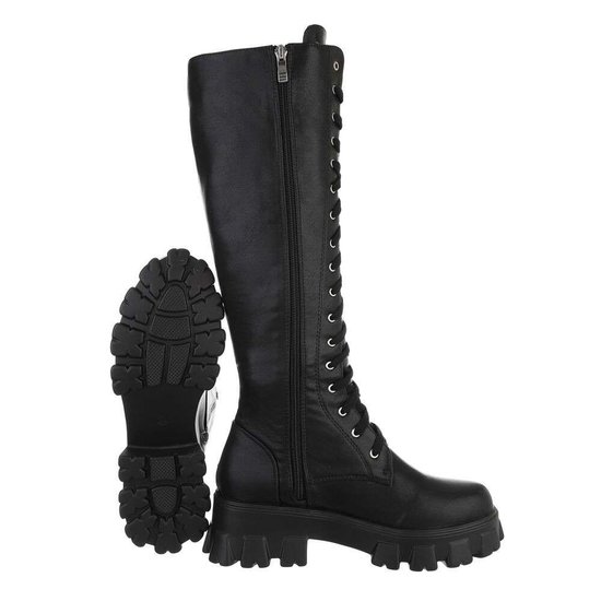 Trendy hoge zwarte boot Lilou.