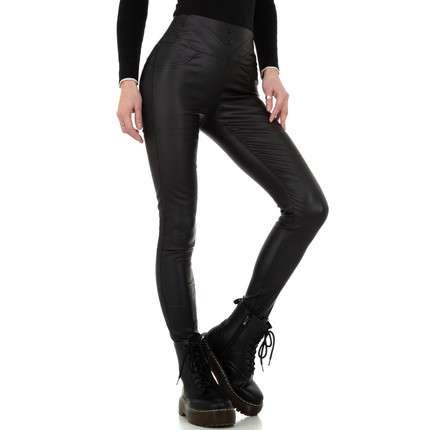 Zwarte skinny hoge taille leatherlook broek.