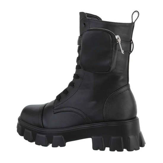 Trendy halfhoge boot Xina.