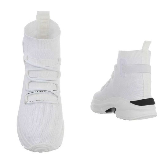 Hoge witte textiel sneaker Aicha.