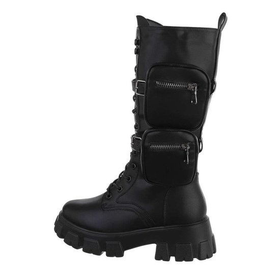 Trendy hoge zwarte boot Gabrielle.