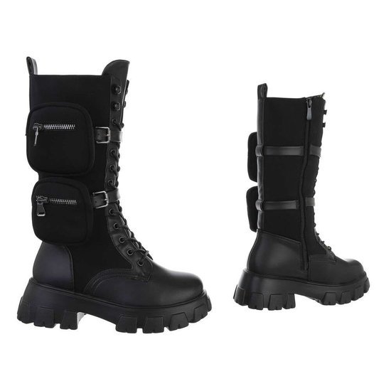 Trendy hoge zwarte boot Cori.