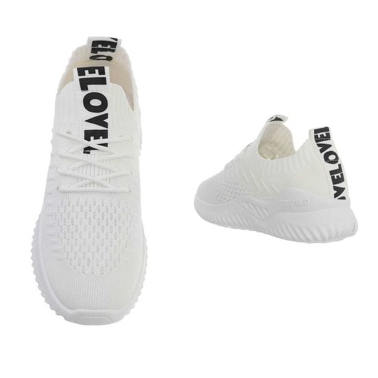 Hippe witte lage textiel sneaker Anuschka.