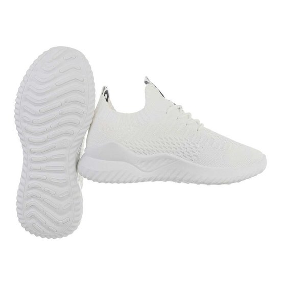 Hippe witte lage textiel sneaker Anuschka.