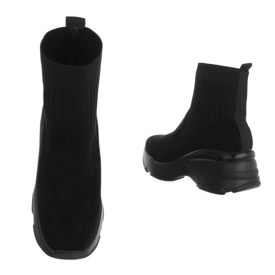 Trendy zwarte hoge textiel sneaker Ciri.