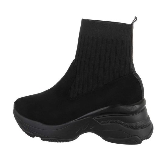 Trendy zwarte hoge textiel sneaker Ciri.