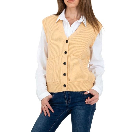 Gele mouwloze gilet in maille.