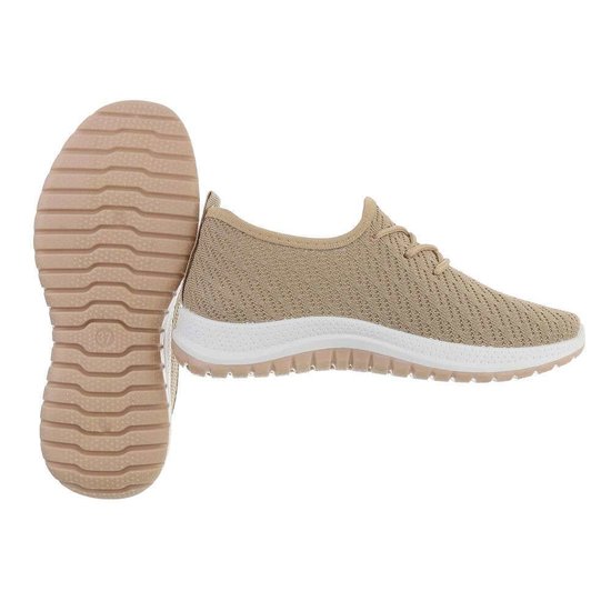 Beige lage textiel sneaker Martine.