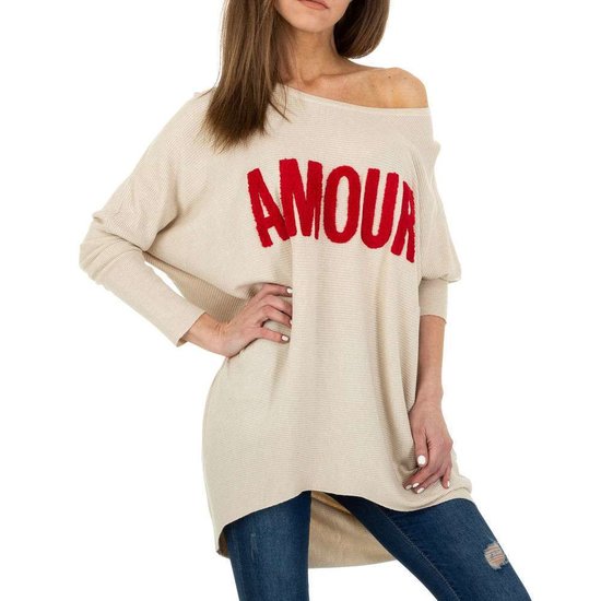 Trendy beige long pullover met opschrift.