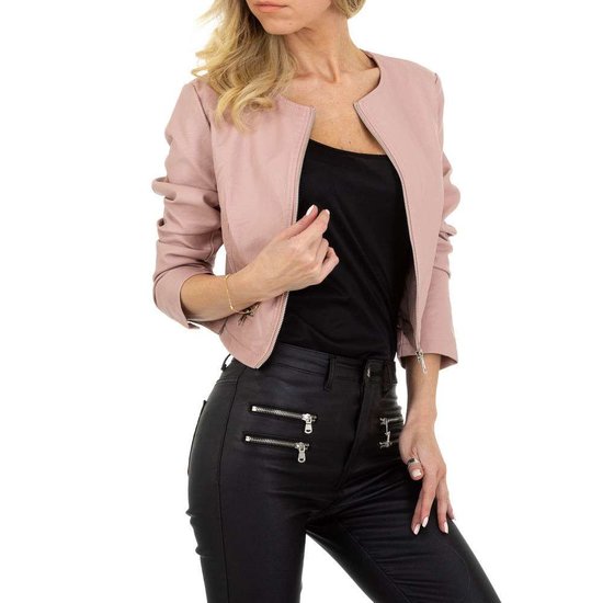 Stylishe korte rose leatherlook jacket.