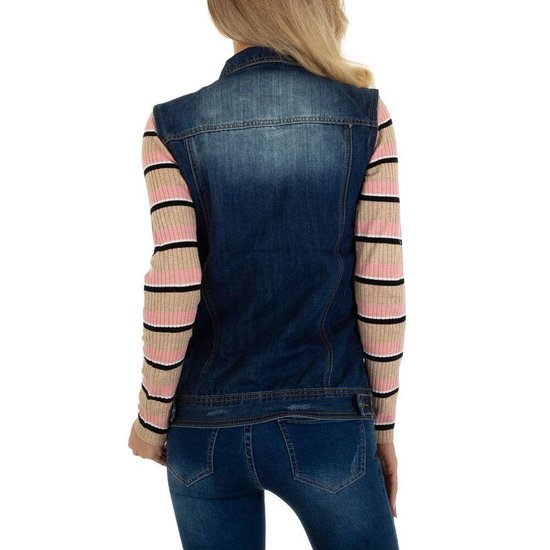 Denim gilet met destroyed details.