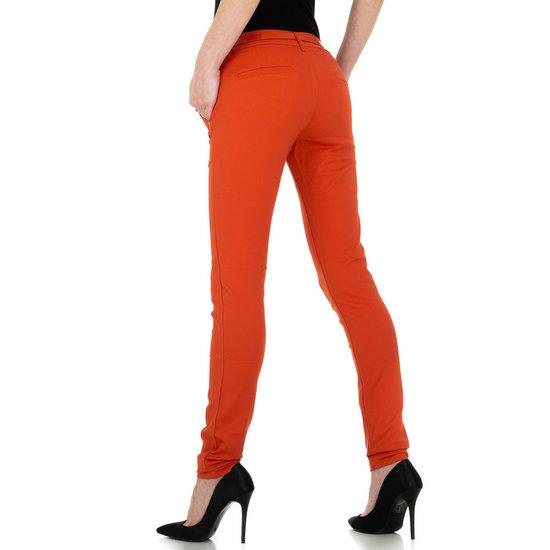 Classy oranje chino broek.