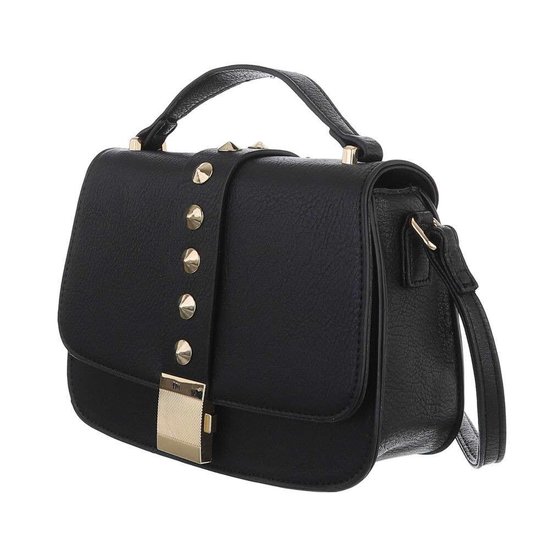 Kleine zwarte schoudertas met studs.
