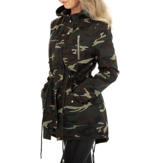 Midseason camou parka.