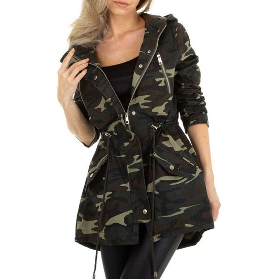 Midseason camou parka.