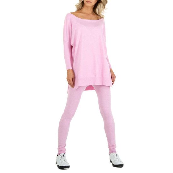 Cozy rose loungewear.