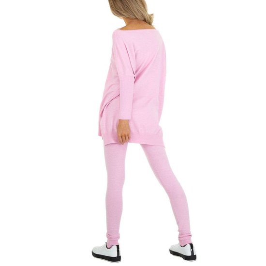 Cozy rose loungewear.