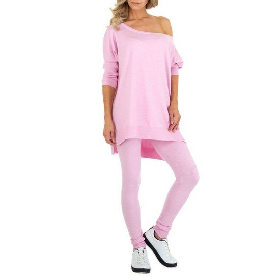 Cozy rose loungewear.