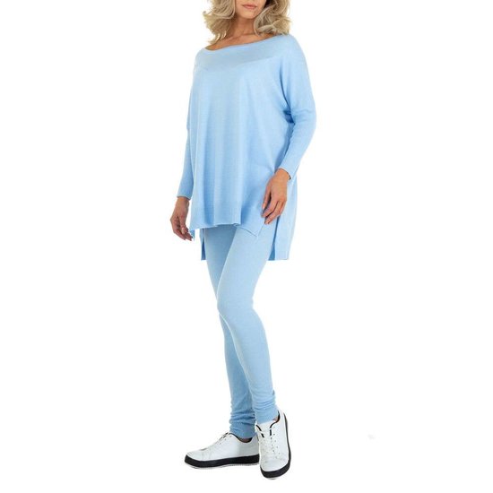 Cozy blauwe loungewear.