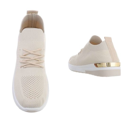 Trendy lage beige sock sneaker Pepa.