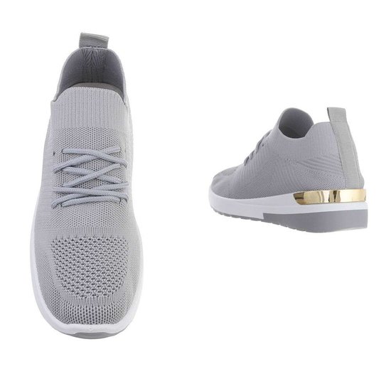 Trendy lage grijze sock sneaker Pepa.
