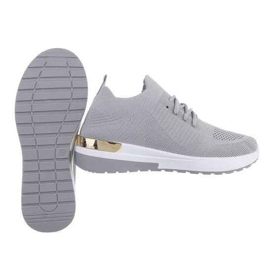 Trendy lage grijze sock sneaker Pepa.