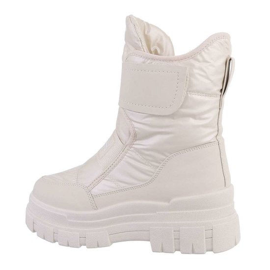 Beige snowboot Diega.