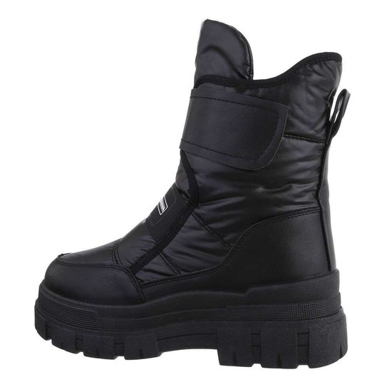 Zwarte snowboot Diega.