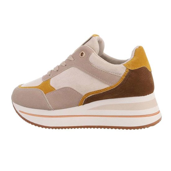 Beige fashion lage sneaker Elvita.