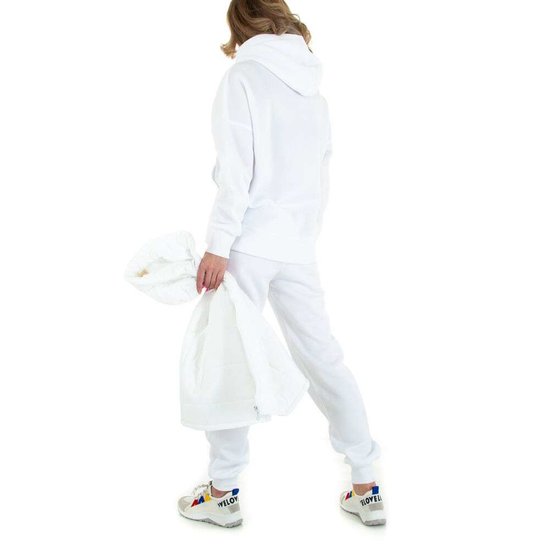 Sportieve 3 delige witte loungewear set.