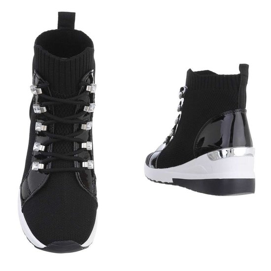 Trendy hoge zwarte sock sneaker Dedi
