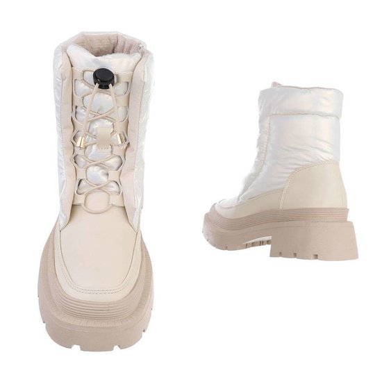 Beige snowboot Lakia.