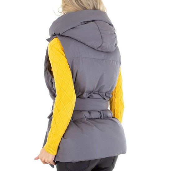 Stylische korte grijze gewatteerde bodywarmer.